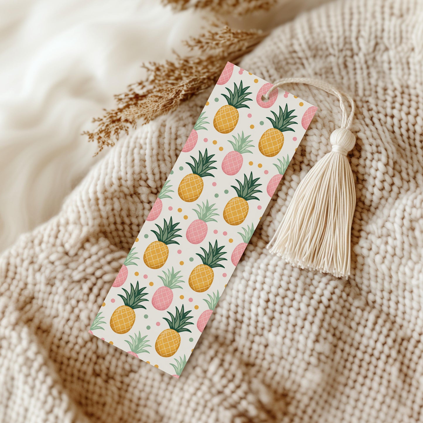 Tropical Pineapple Pattern Bookmark, Summer Fruit Theme, Cute Reading Accessory