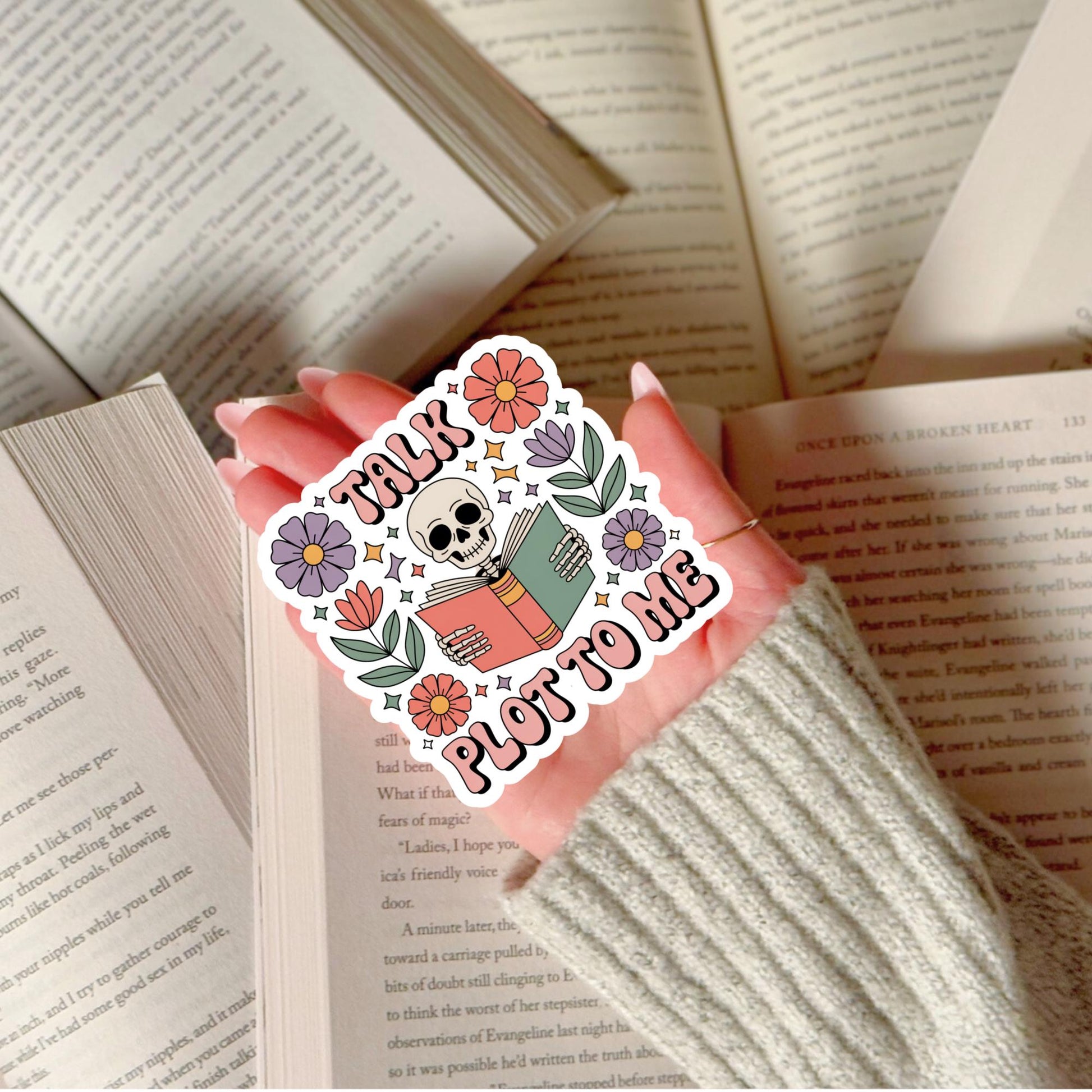 Floral Skull Sticker, Colorful Daisy and Rose Design, Waterproof Decal for Laptops and Notebooks, Trendy Gothic Accessory